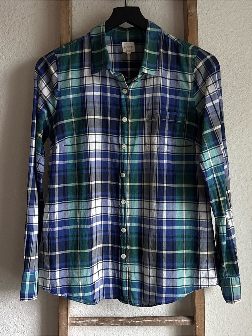 J. Crew Plaid Button Front Shirt Tartan Blue
Green White Classic Fit Sz: Small